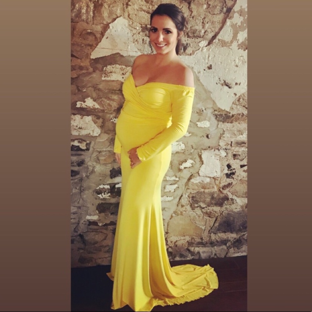 Maternity gown
